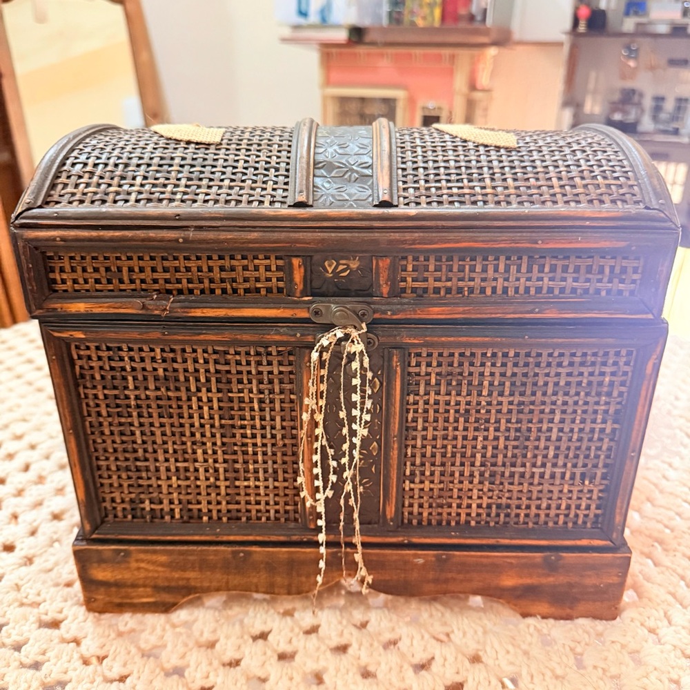 Castles & Curios™️ Hidden Trunk Archive Ephemera Fabric Scraps & Creative Relics